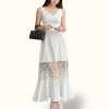 ĐẦM REN GIỮA LINEN