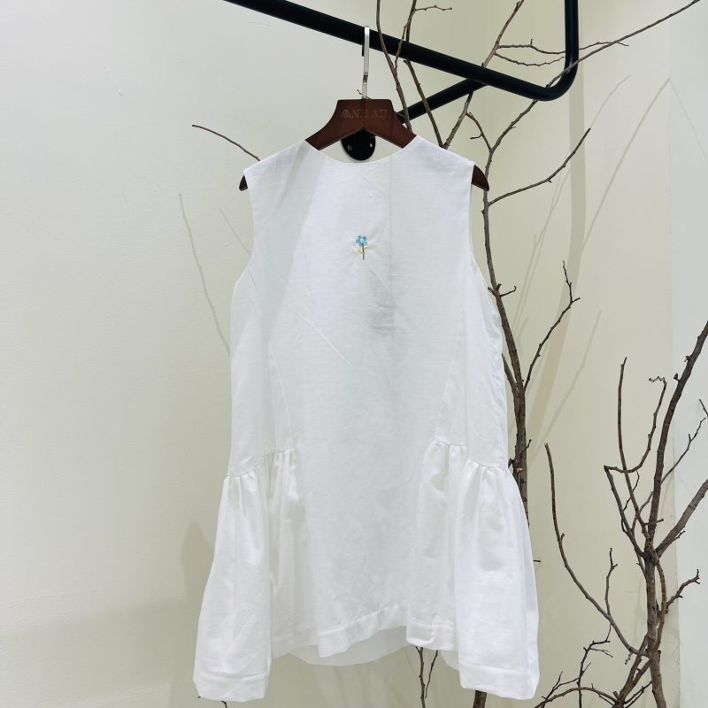ĐẦM SÁT NÁCH LINEN BÉ GÁI