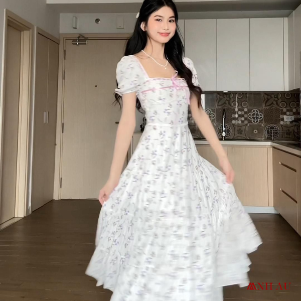 đầm cổ vuông tay tròn